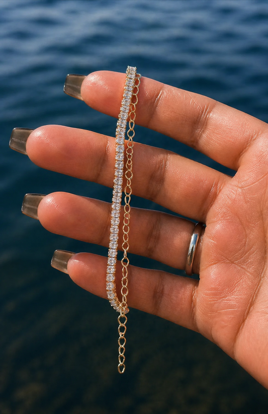 Celeste Spark Adjustable Gold Bracelet