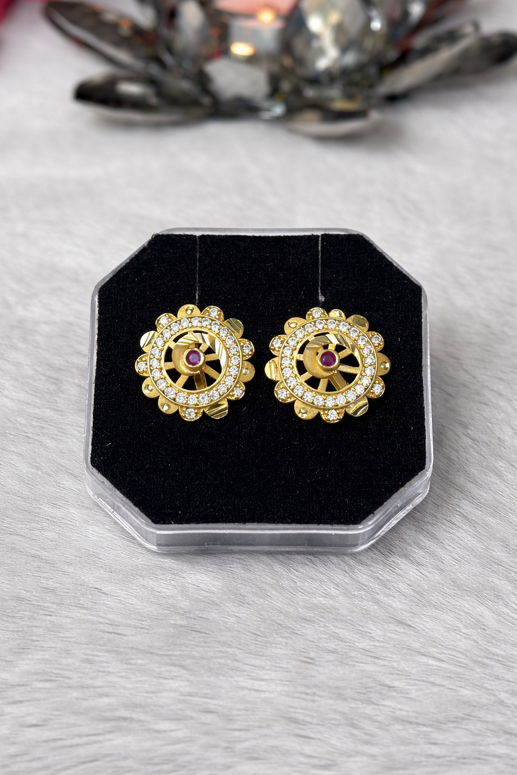 Micro Gold Plated Leaf Earrings – Nature Inspired Style
